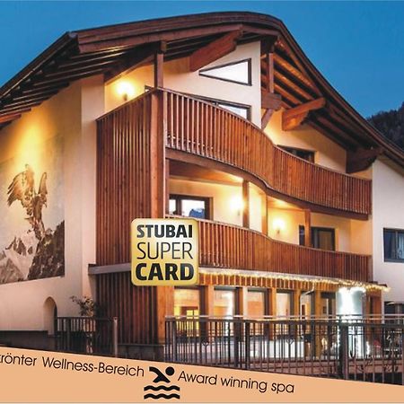 Adler Hotel-Pension Fulpmes Εξωτερικό φωτογραφία
