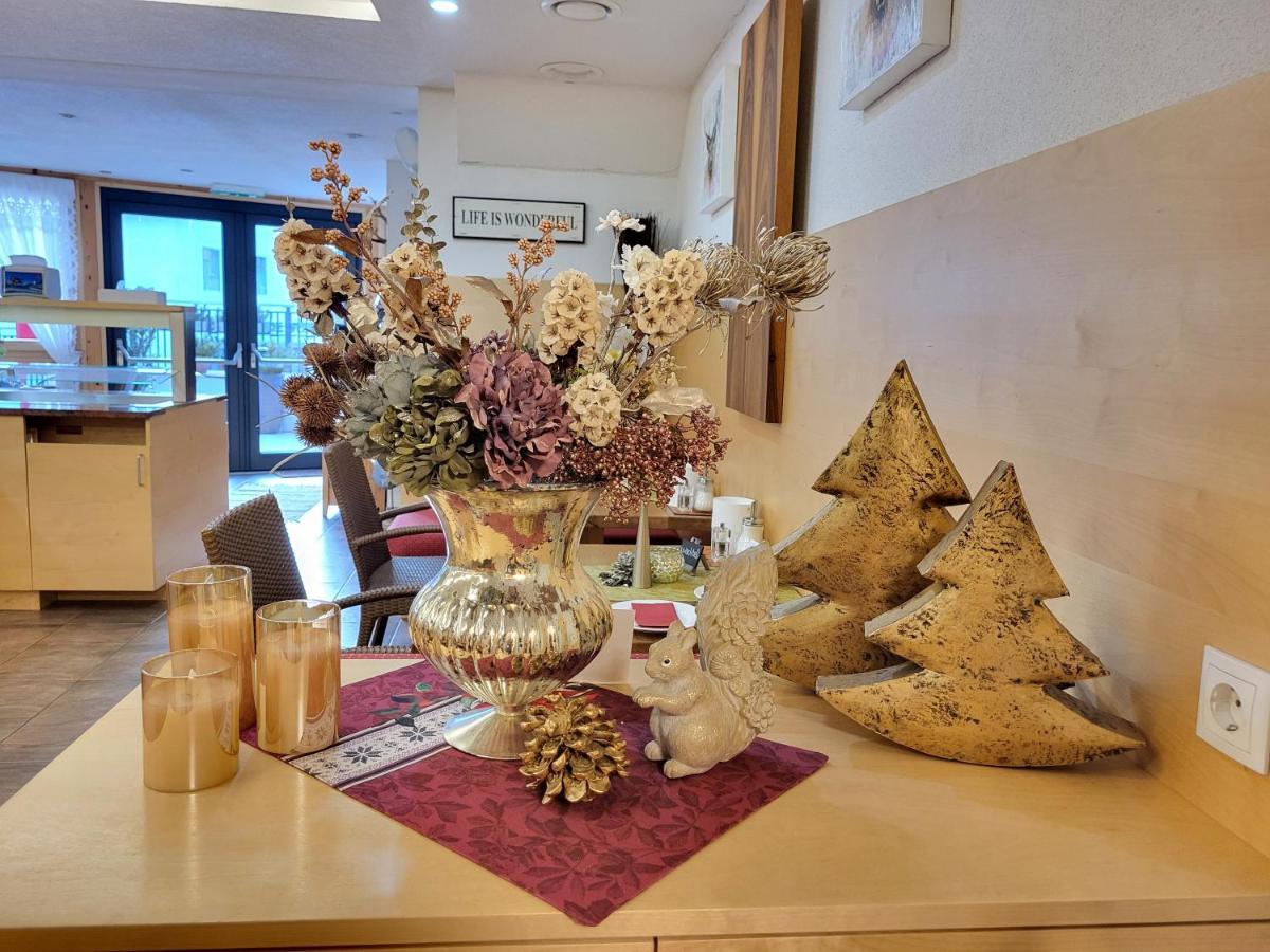 Adler Hotel-Pension Fulpmes Εξωτερικό φωτογραφία