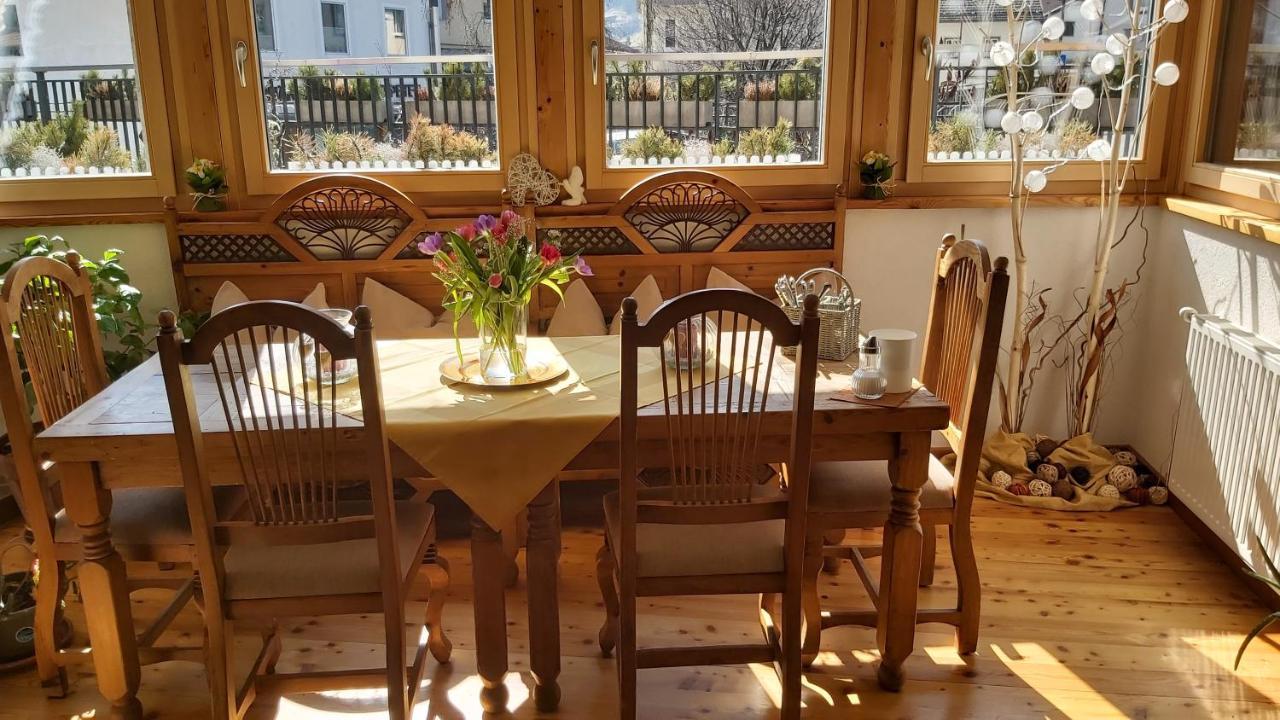Adler Hotel-Pension Fulpmes Εξωτερικό φωτογραφία