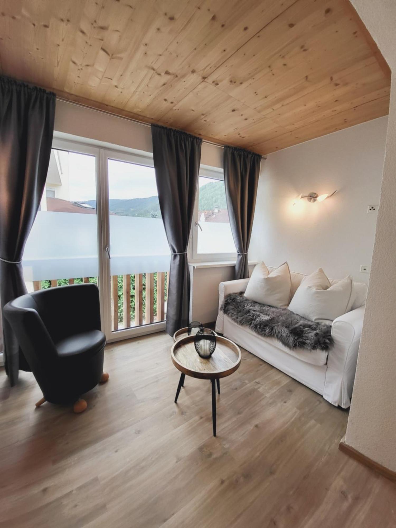 Adler Hotel-Pension Fulpmes Εξωτερικό φωτογραφία