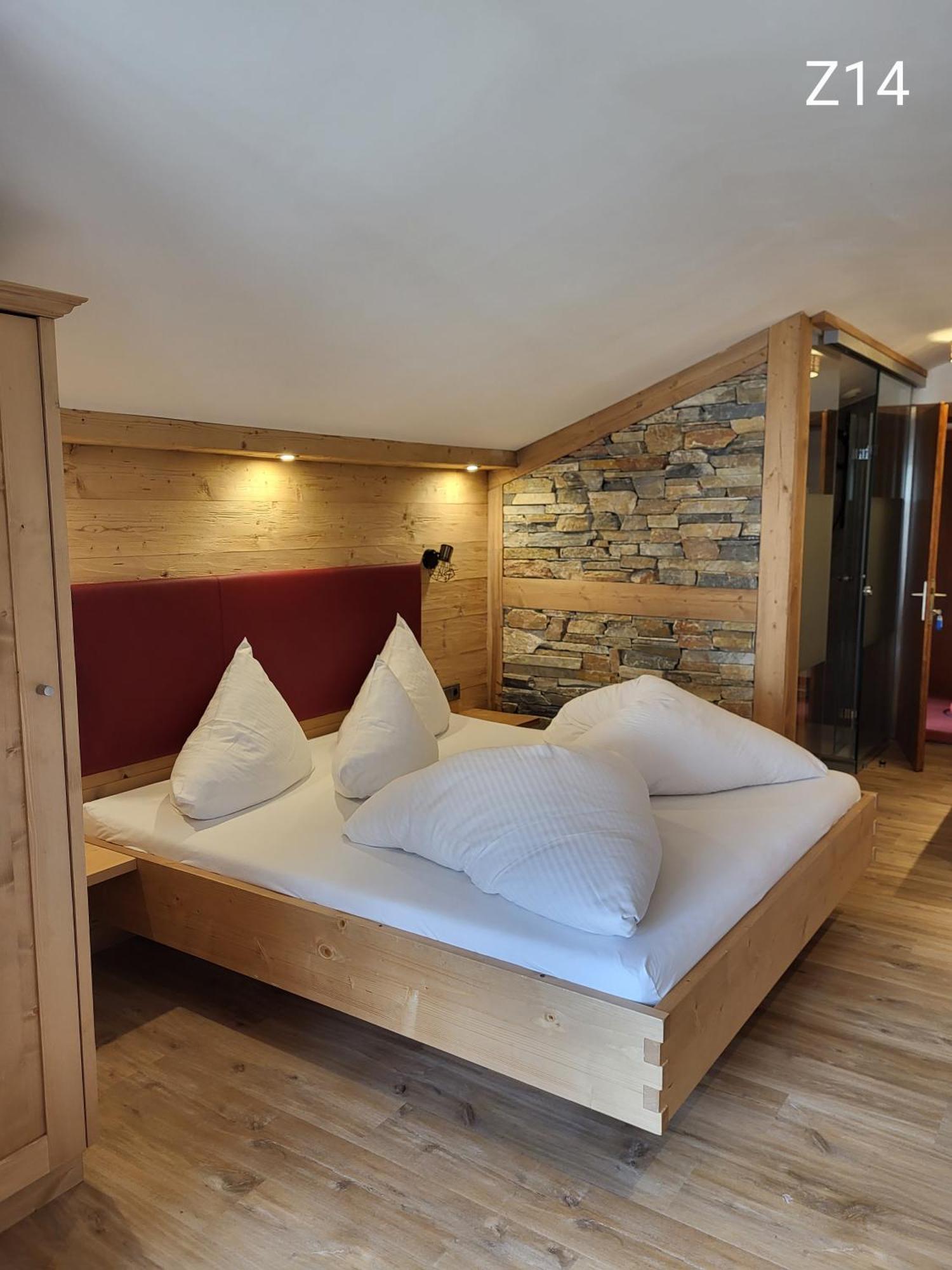 Adler Hotel-Pension Fulpmes Εξωτερικό φωτογραφία