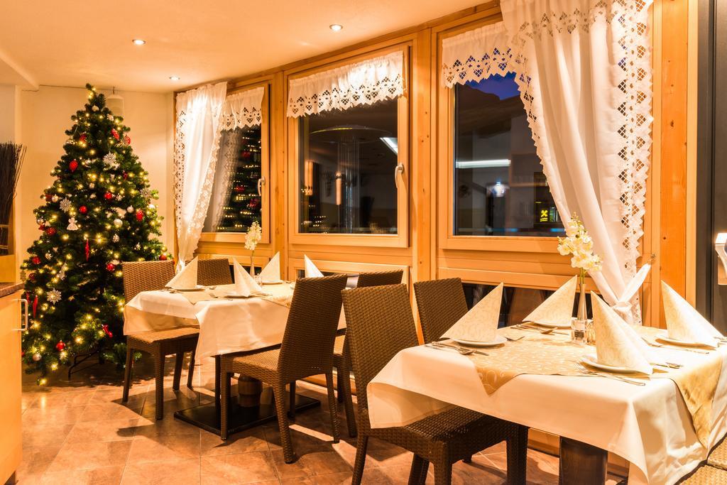 Adler Hotel-Pension Fulpmes Εξωτερικό φωτογραφία