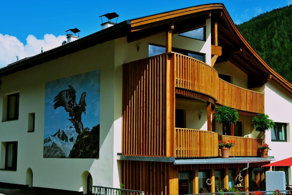 Adler Hotel-Pension Fulpmes Εξωτερικό φωτογραφία